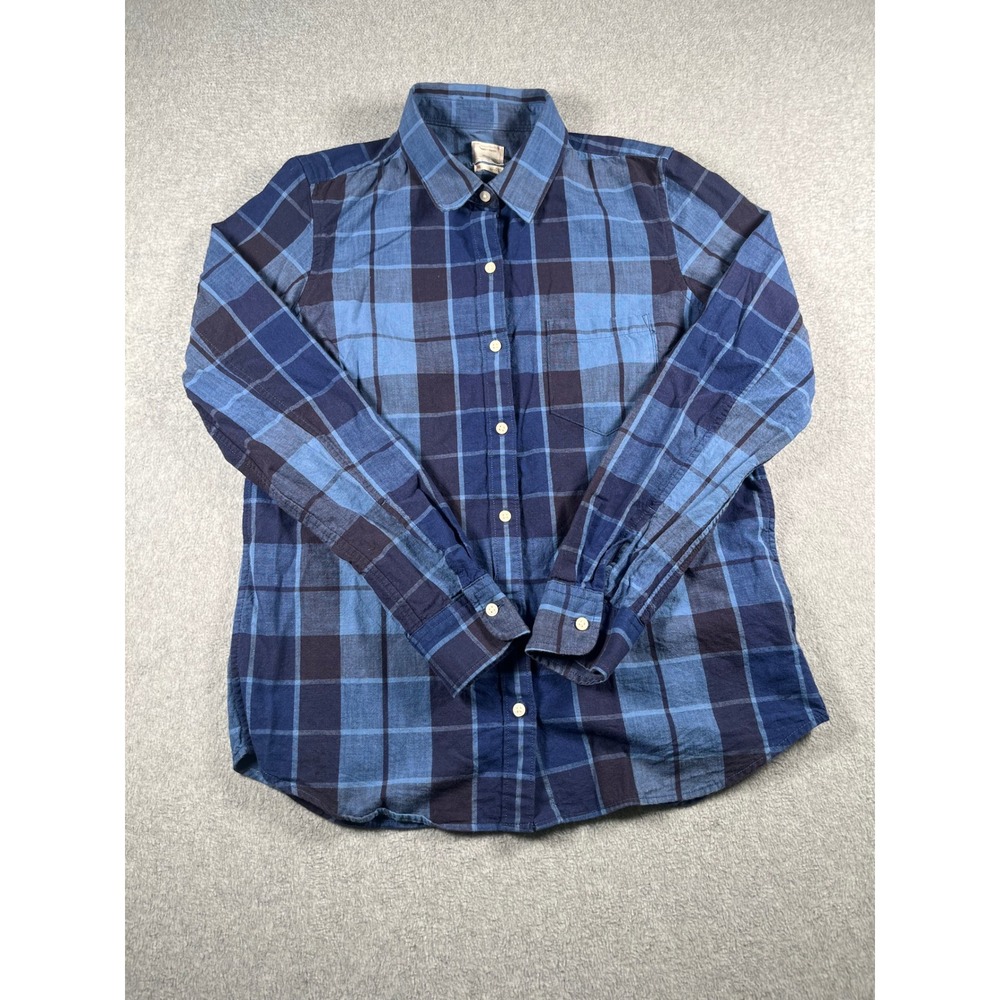 Gap The Fitted Boyfriend Shirt XS Light Indigo Plaid Blue Button Down Chambray